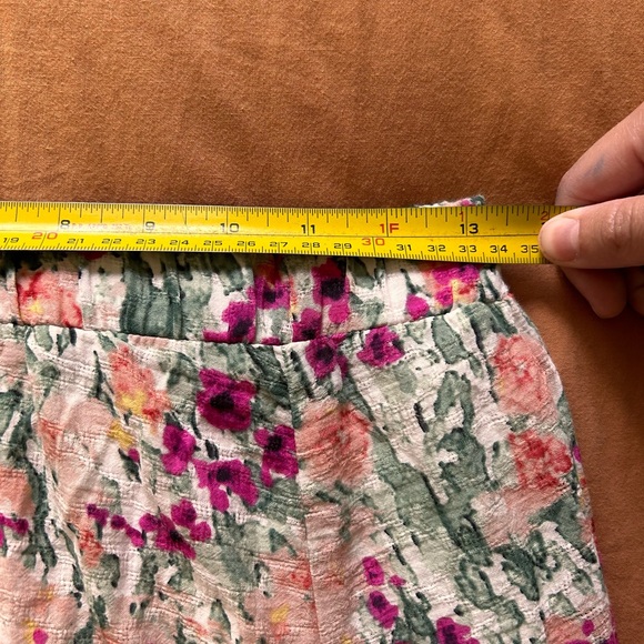 |SOLD| Off shoulder floral skirt set 🌸🌻 - Picture 6 of 7